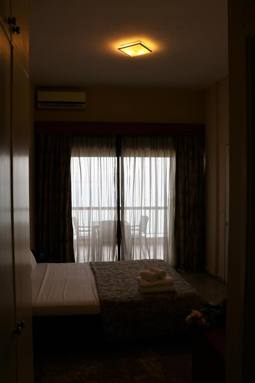 Holiday Suites Hotel & Beach Resort ジュニエ エクステリア 写真